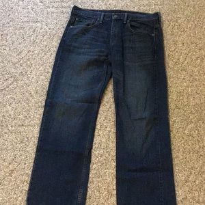 Men’s Levi jeans
